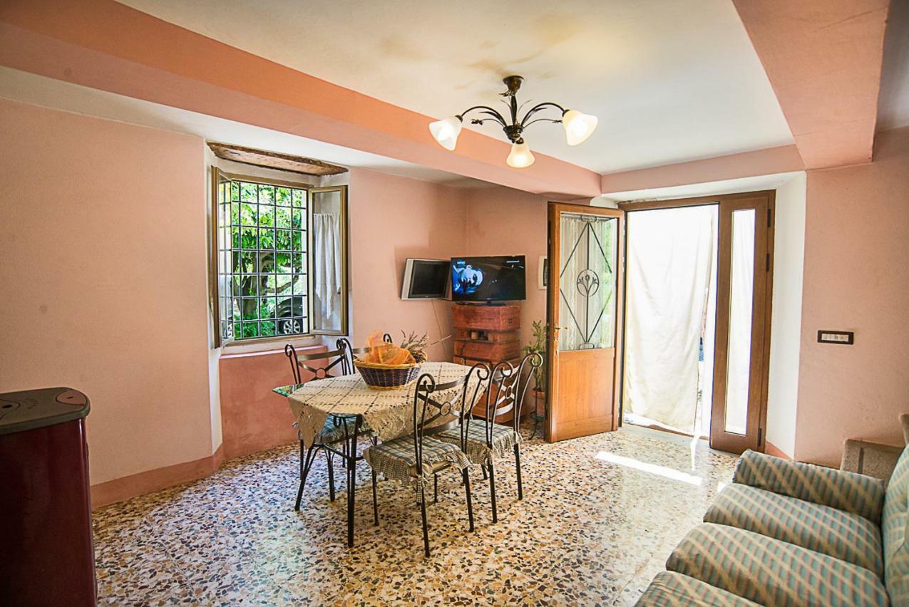 Agriturismo Il Musaccio Barga Eksteriør billede
